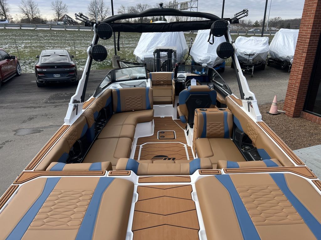 2025 Malibu Boats 24 MXZ