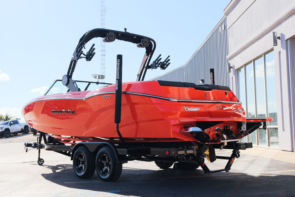 2025 MasterCraft NXT24