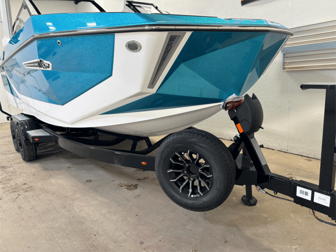 boat.Title