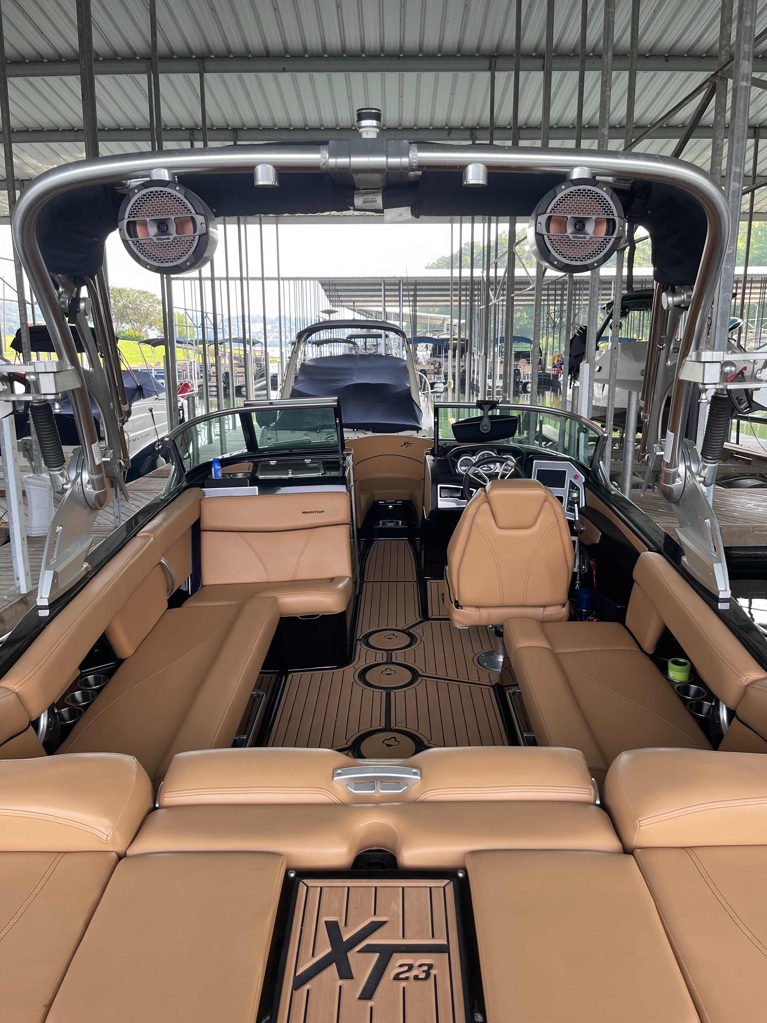 2020 Mastercraft XT23