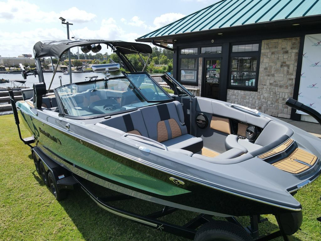 2024 MasterCraft X26