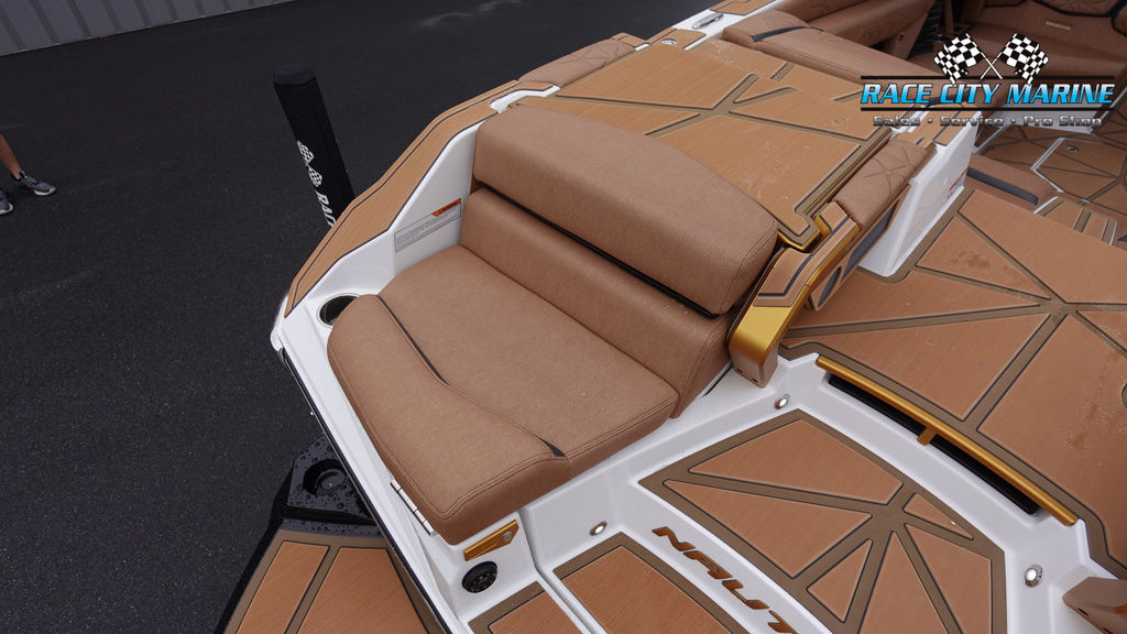 2025 Nautique P23
