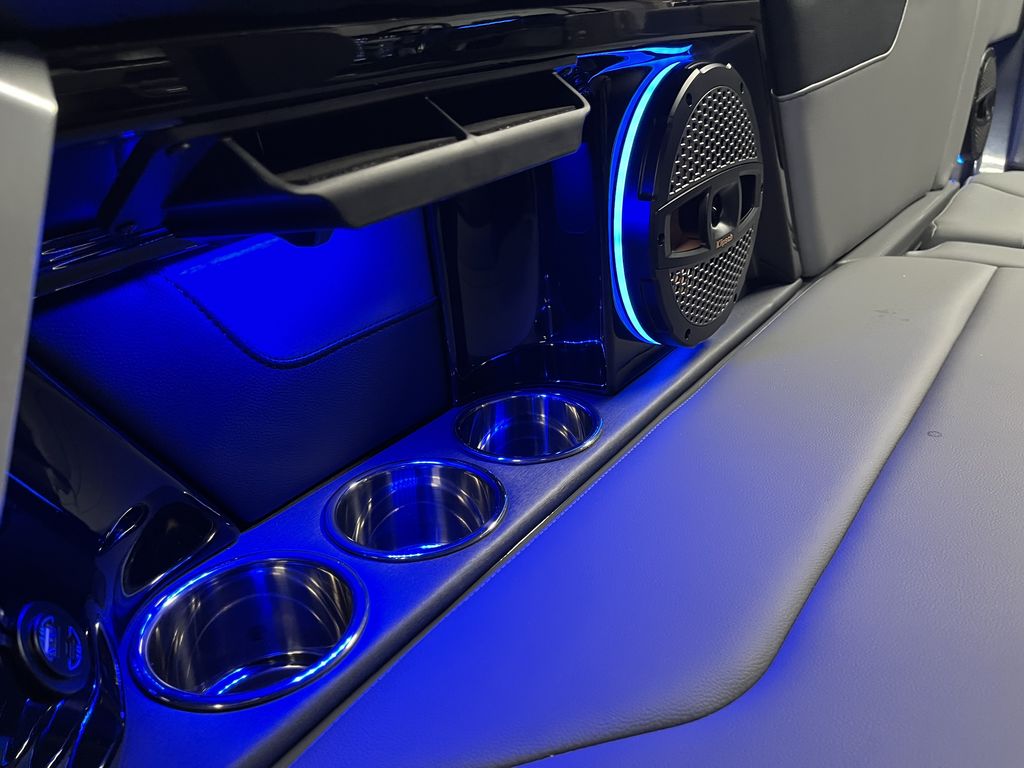 2025 MasterCraft XT24