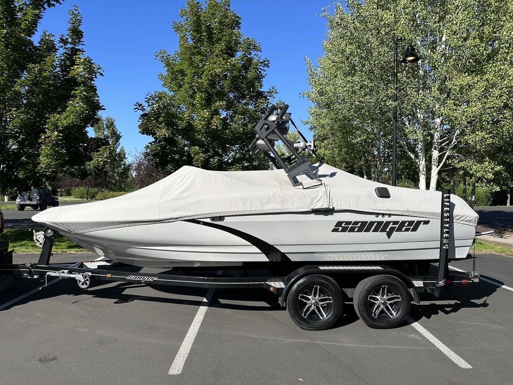 2019 Sanger Boats 212 SL Icon
