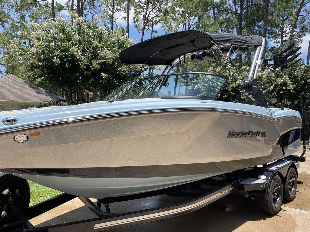 2024 MasterCraft NXT22
