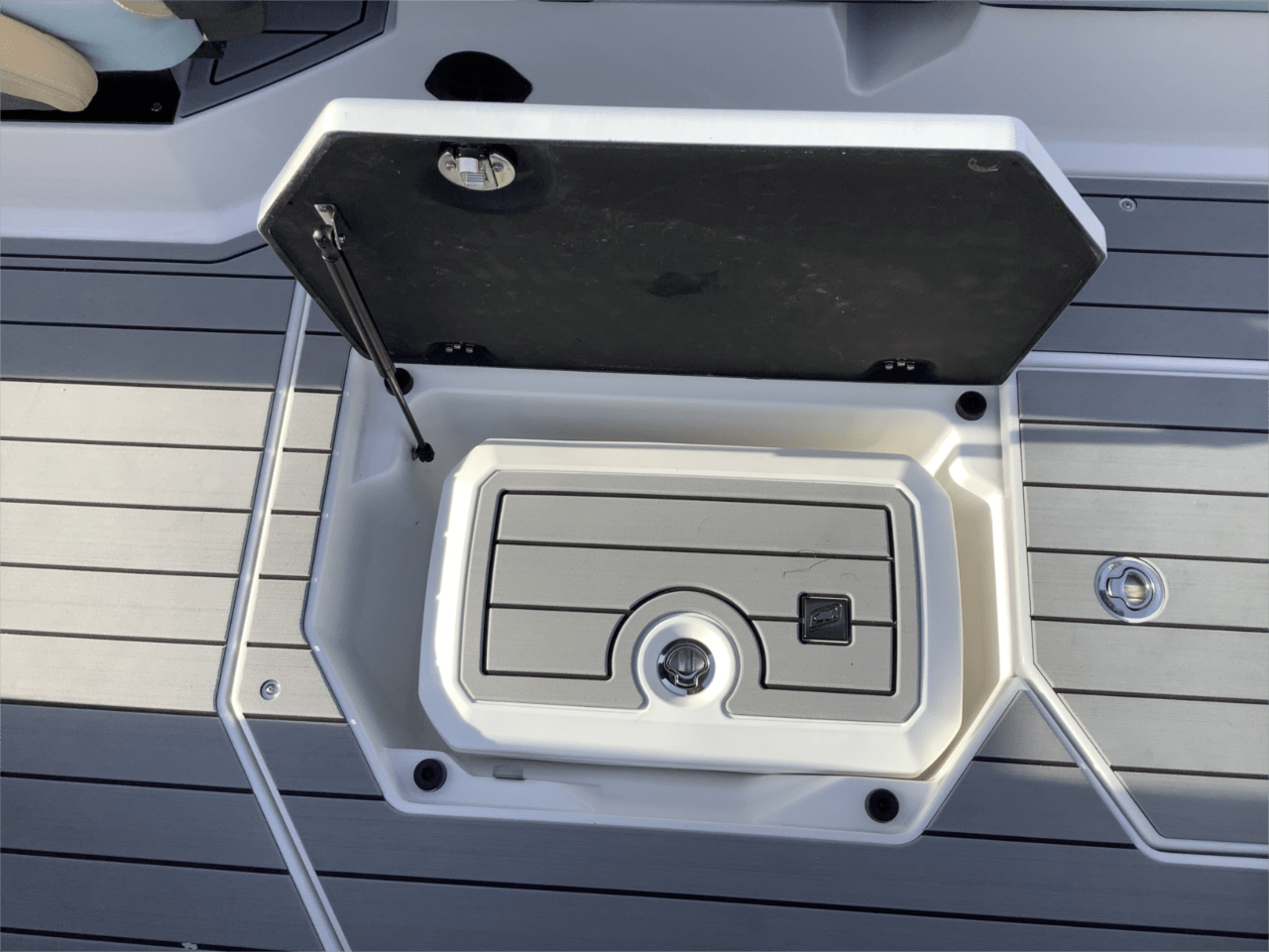 2025 Nautique G25