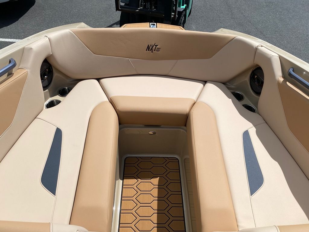 2024 MasterCraft NXT22