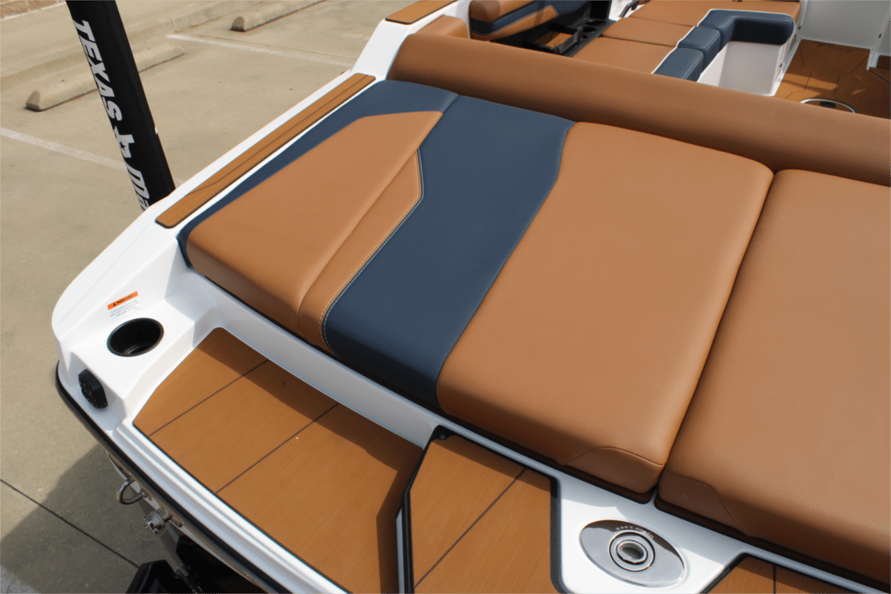 2025 Axis T235
