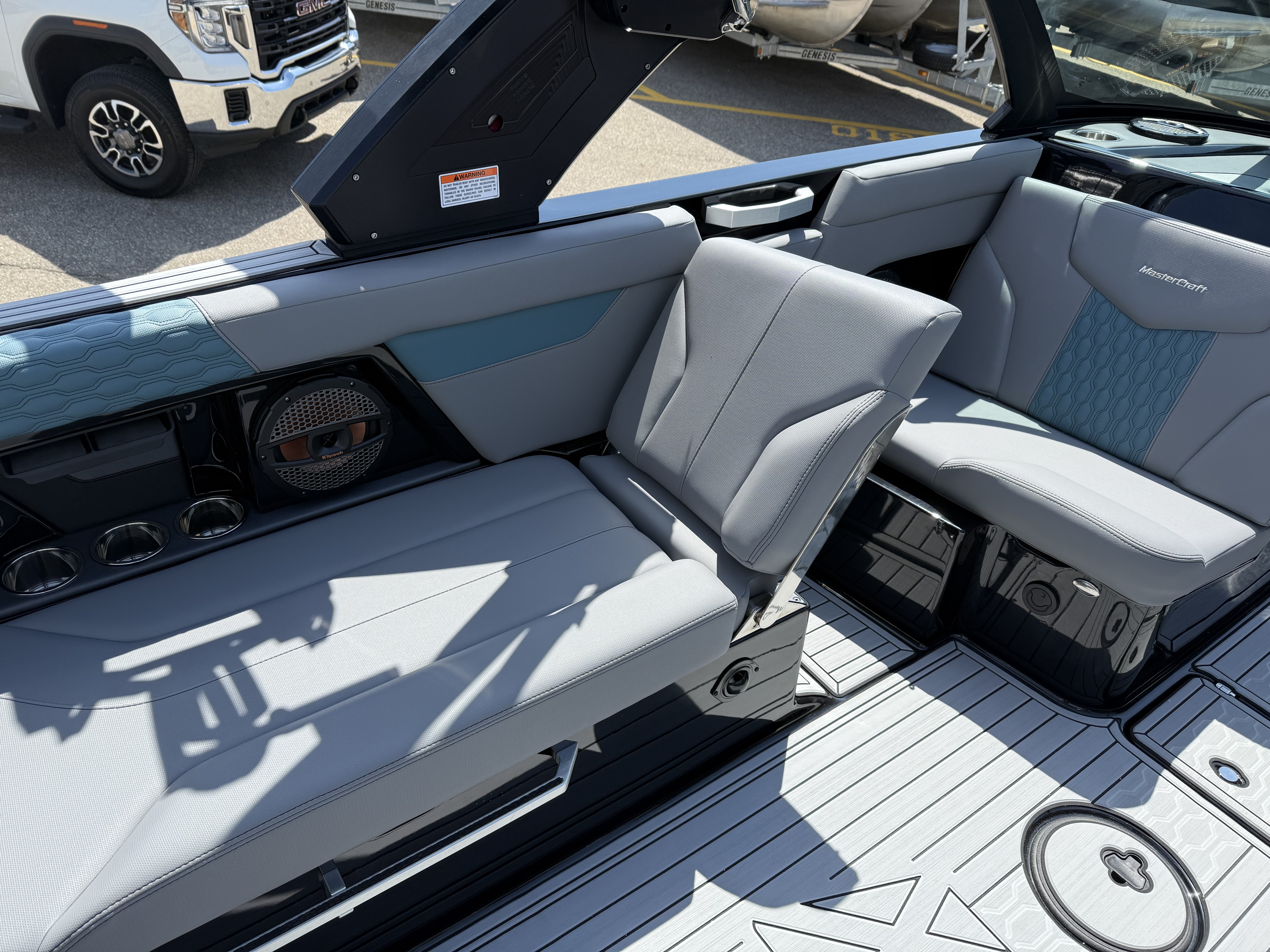 2025 MasterCraft XT24