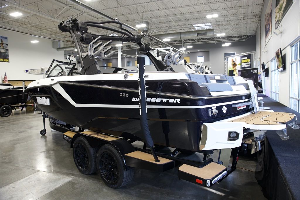 2025 Malibu Boats 23 MXZ