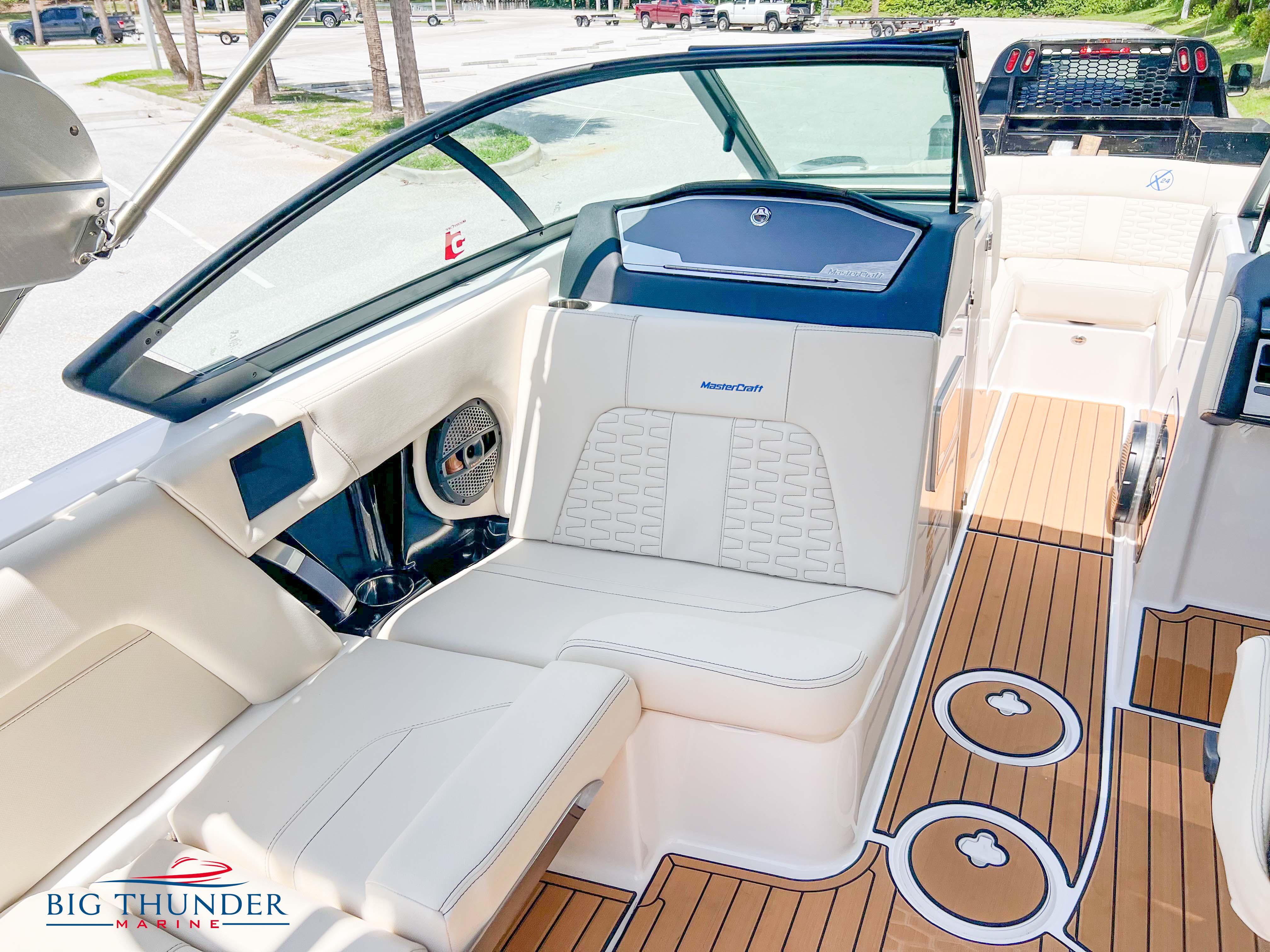 2023 Mastercraft X24