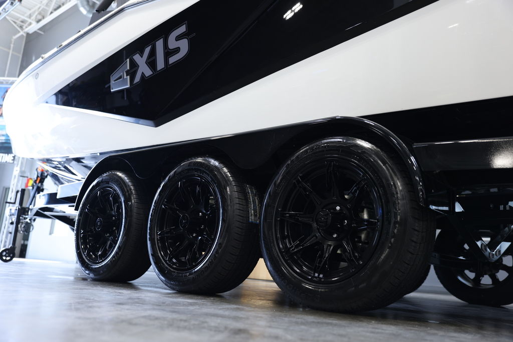 2024 Axis Wake Research T250
