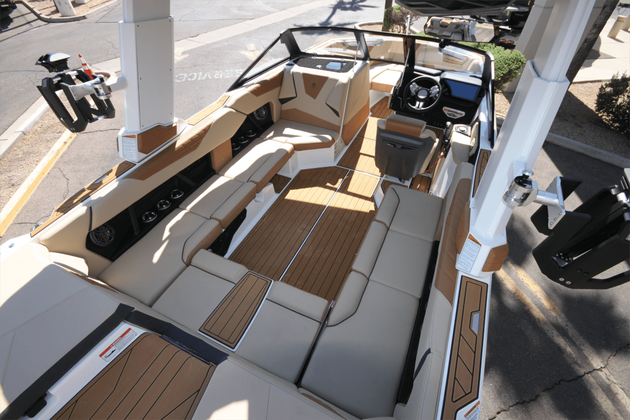 2025 Super Air Nautique S23 &#8220;Centennial Edition&#8221;