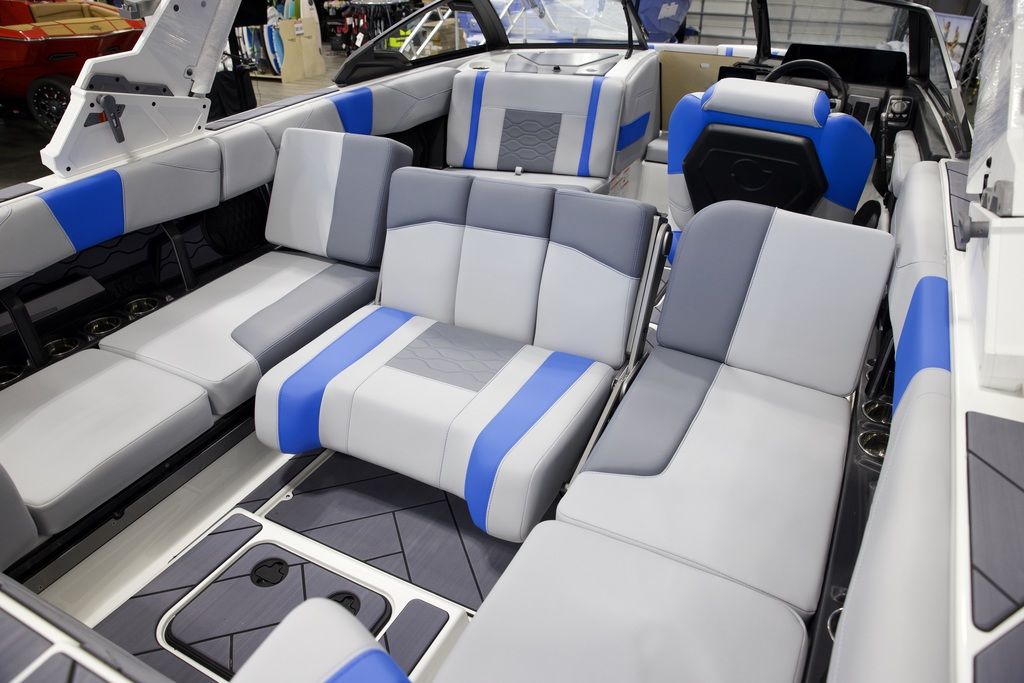 2025 Malibu Boats 23 LSV