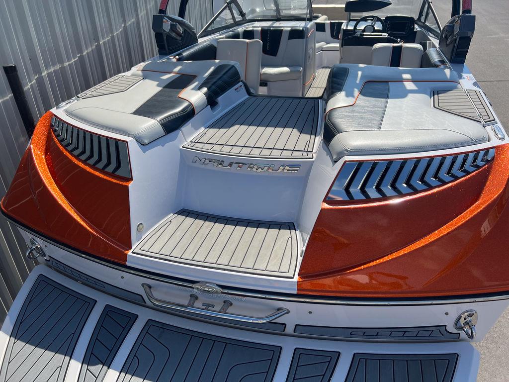 2015 Nautique G21