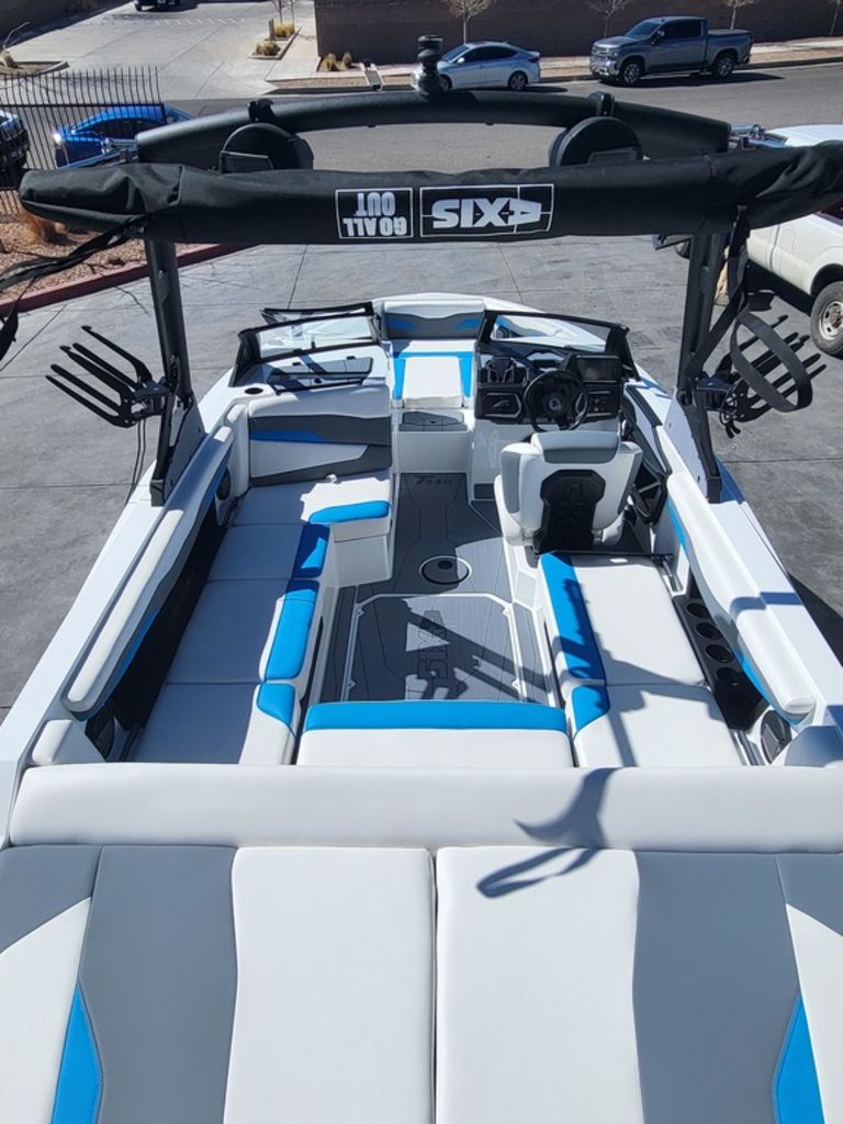 2025 Axis Wake Research T220