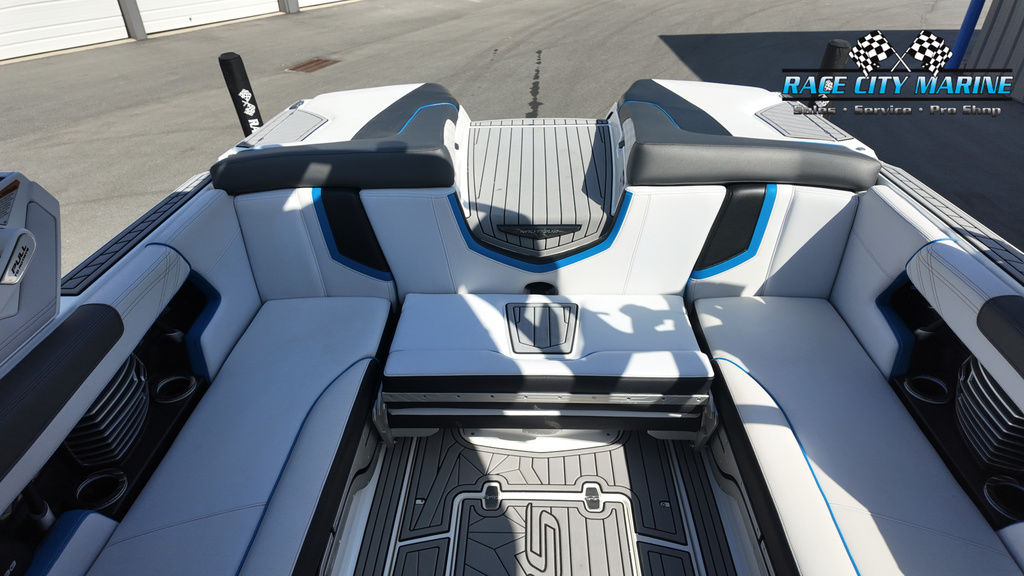 2018 Nautique G23