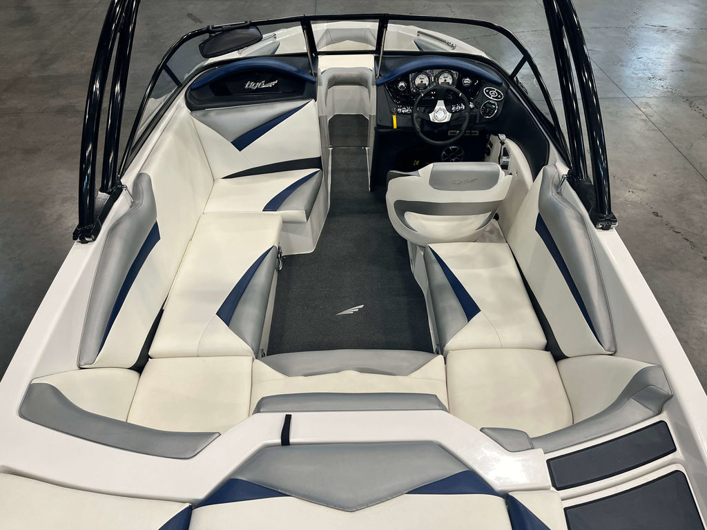 2012 Tige R20