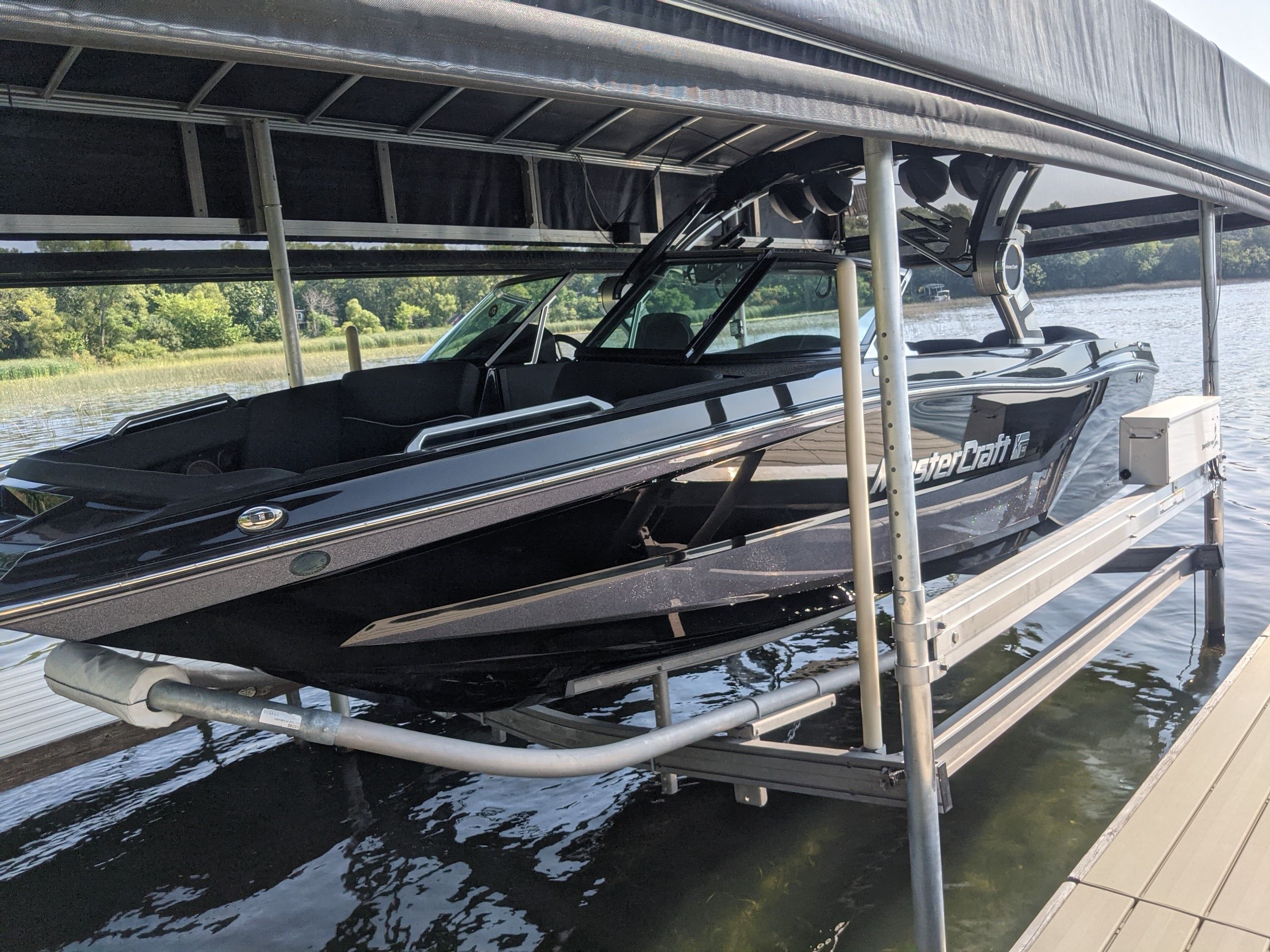 boat.Title