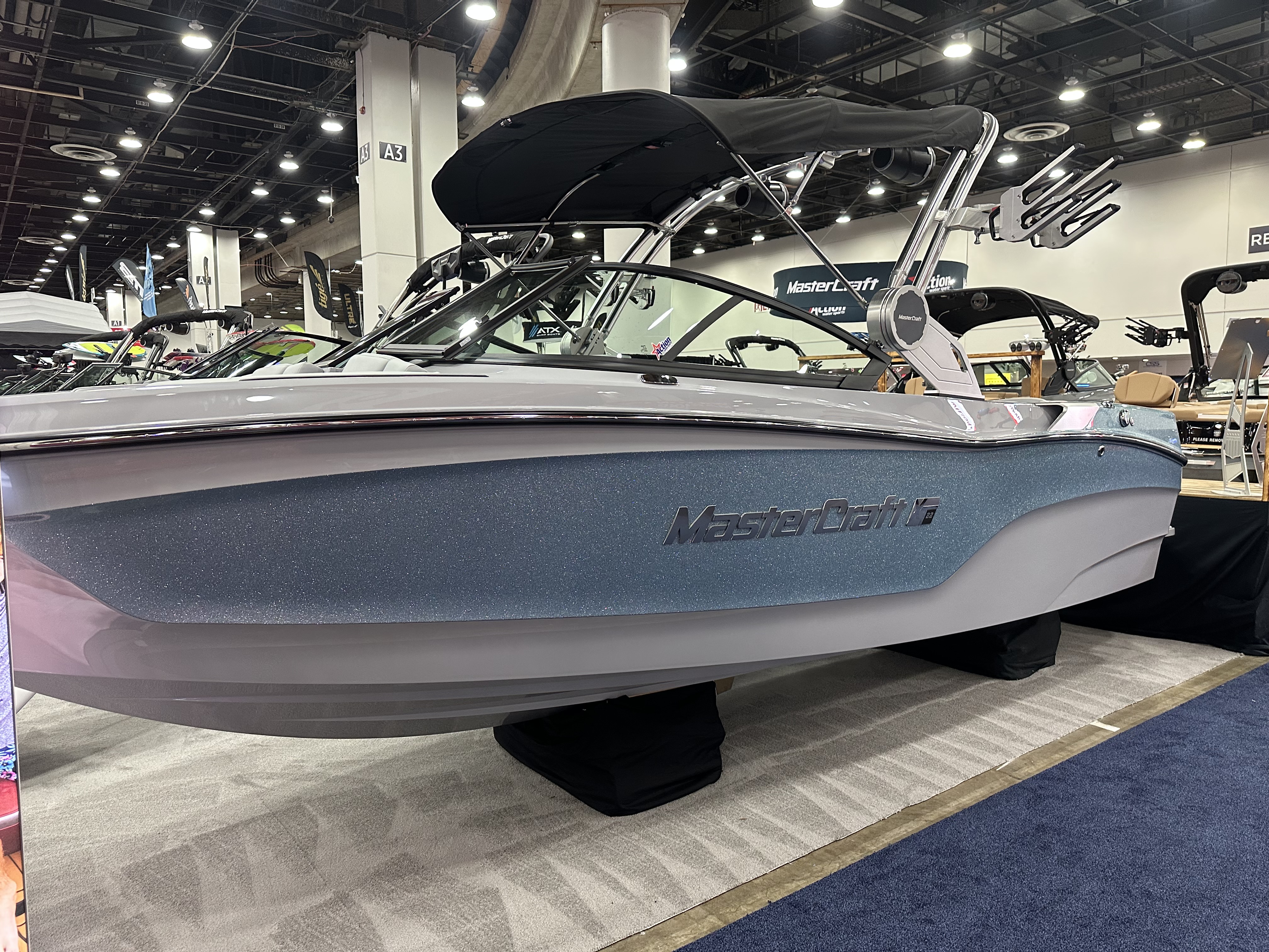 2025 MasterCraft XT22
