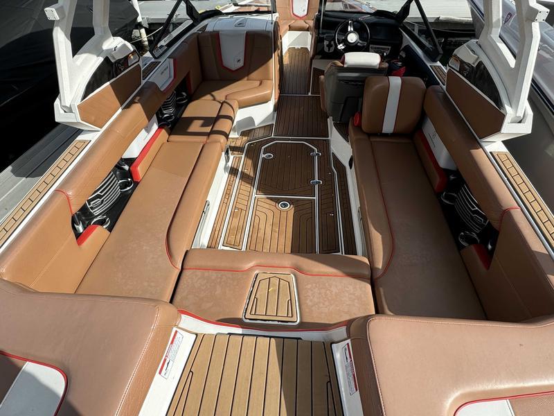 2019 Nautique G25