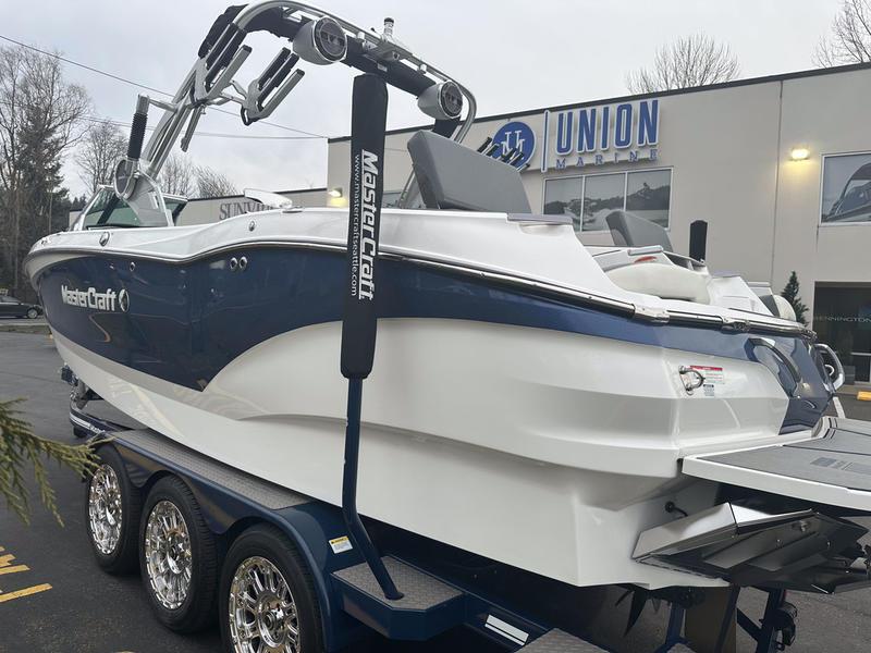 2020 MasterCraft X24