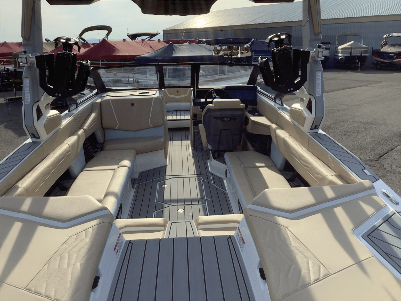 2025 Nautique G25