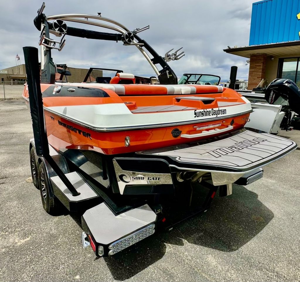 2020 Malibu Boats 21 VLX