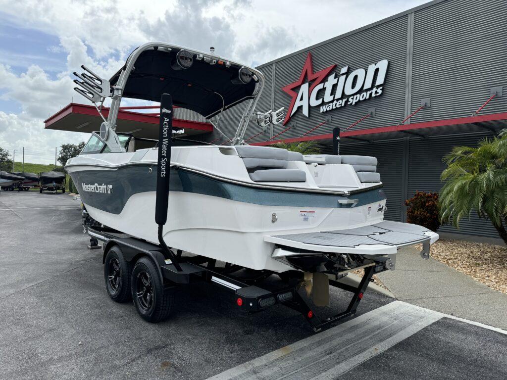 2025 MasterCraft XT23