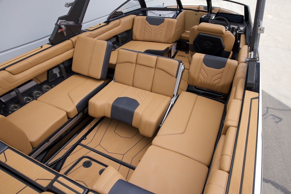 2025 Malibu Boats 25 LSV