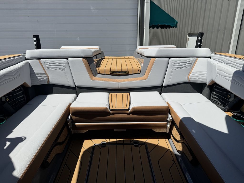 2025 Nautique Super Air Nautique G25