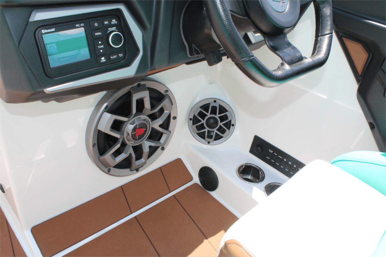 2023 Axis T250