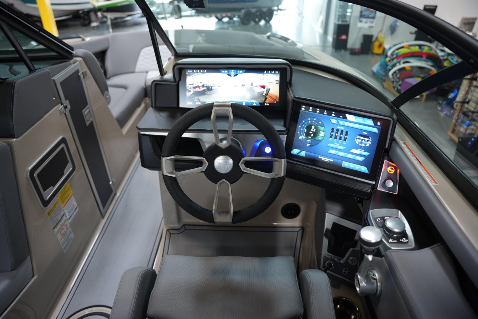 2025 MasterCraft X22 - NEW ARRIVAL &#8211; BRAND NEW COLOR! Icon