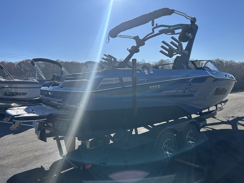 2024 Malibu Boats 23 MXZ
