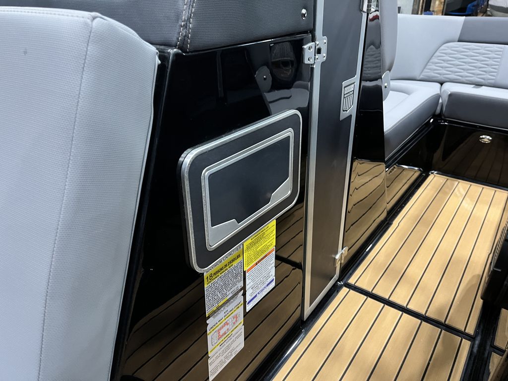2024 MasterCraft X24