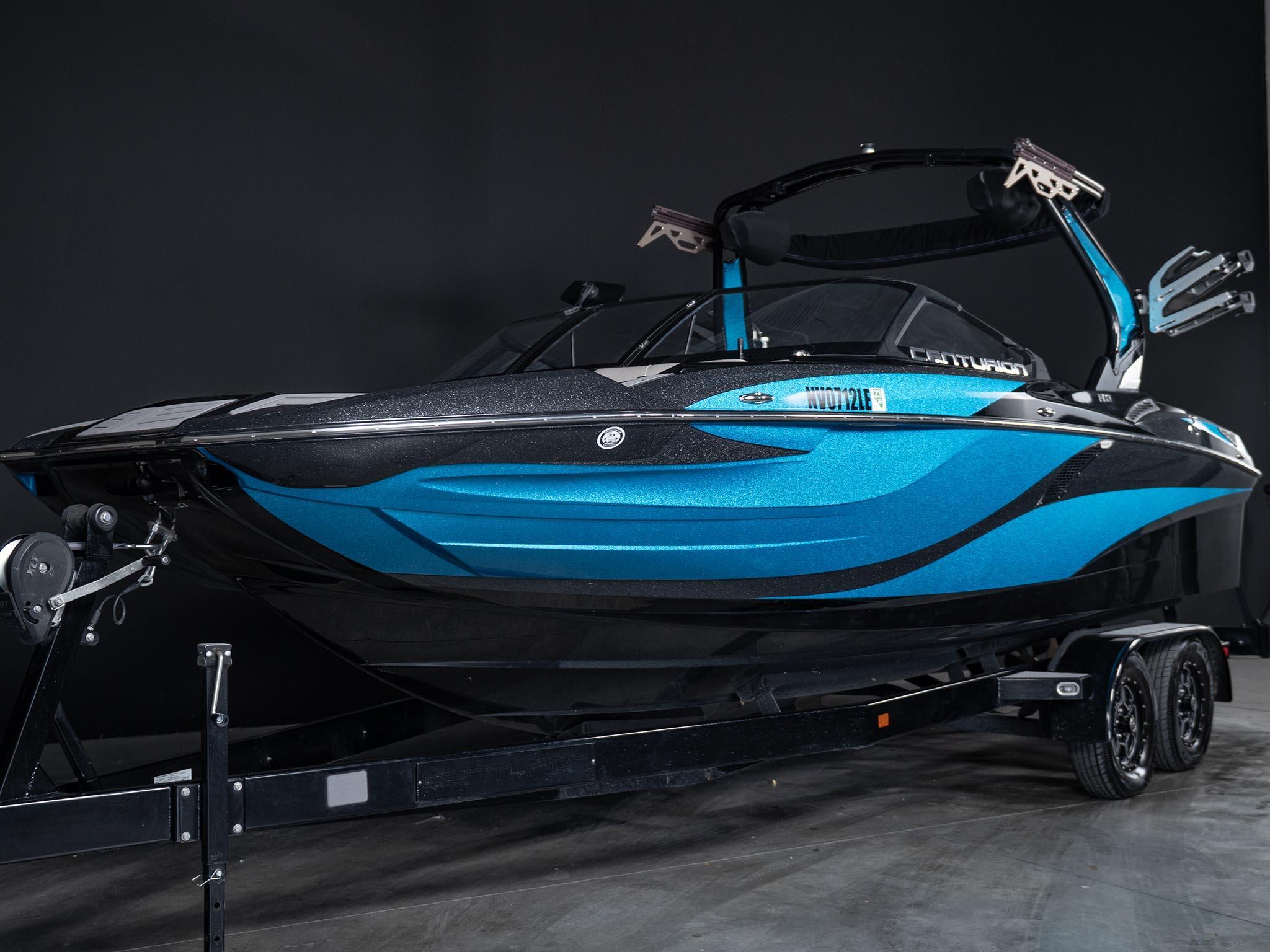 boat.Title