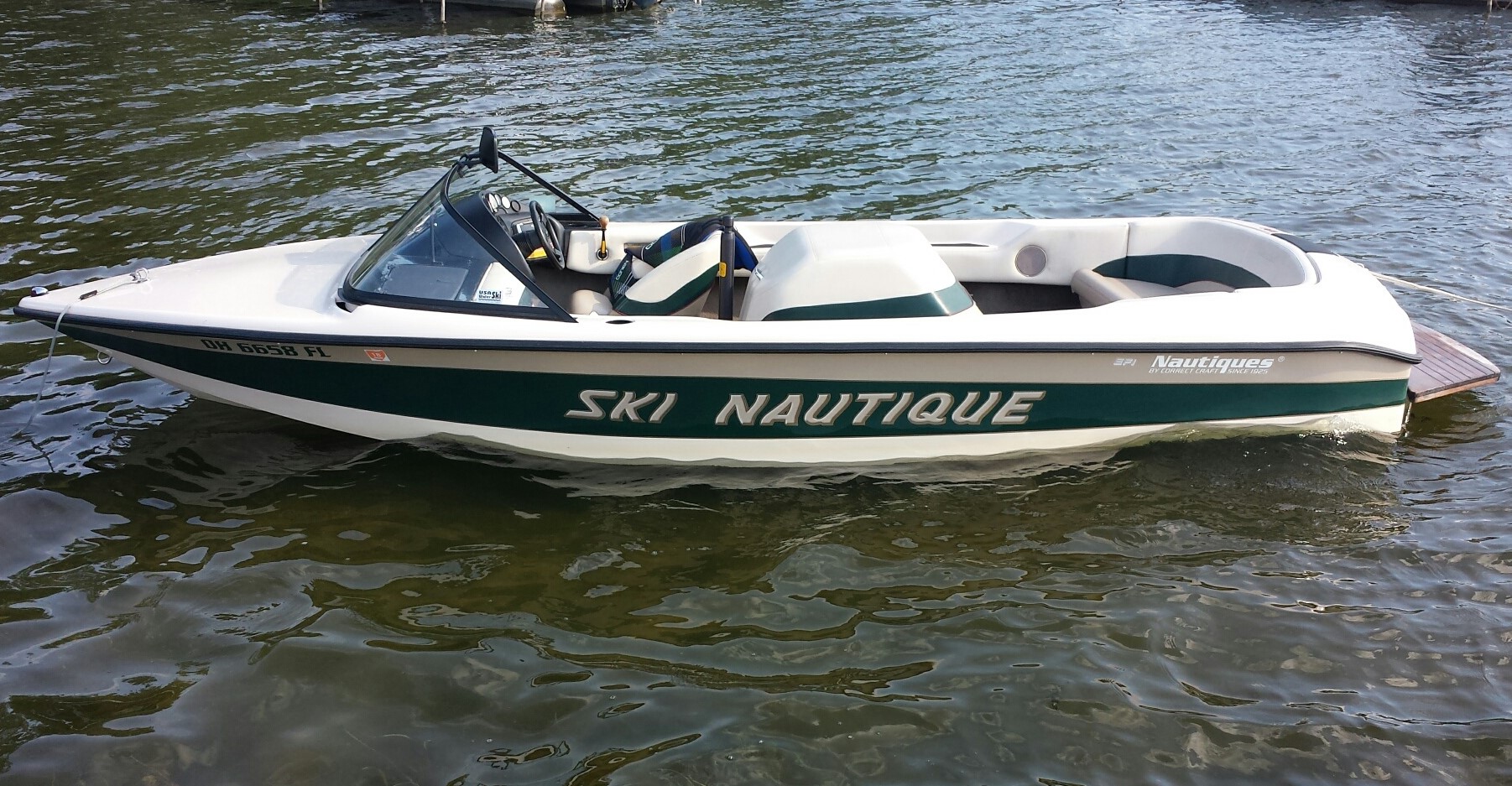 Ski Nautique 196