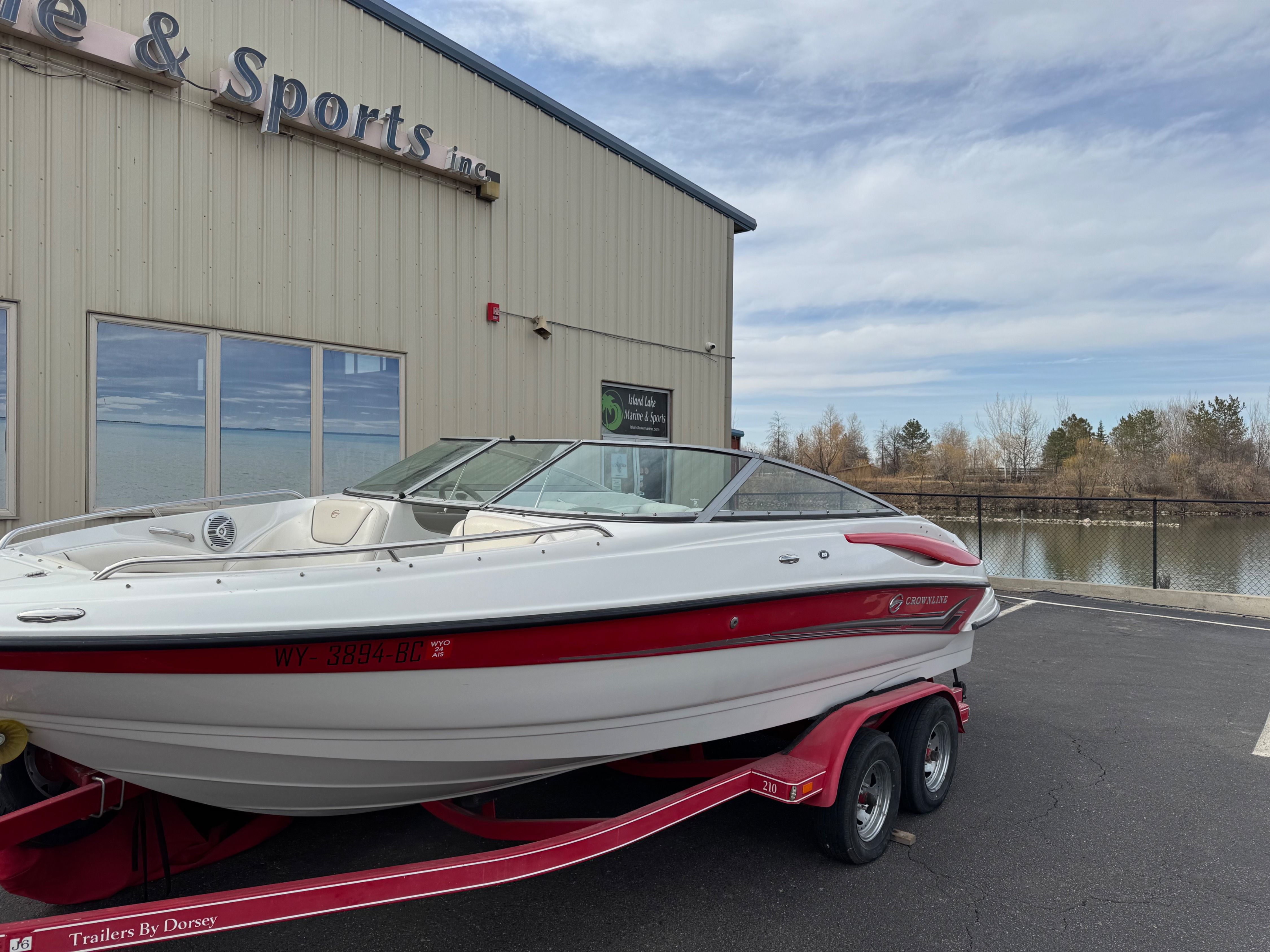 2006 Crownline 210