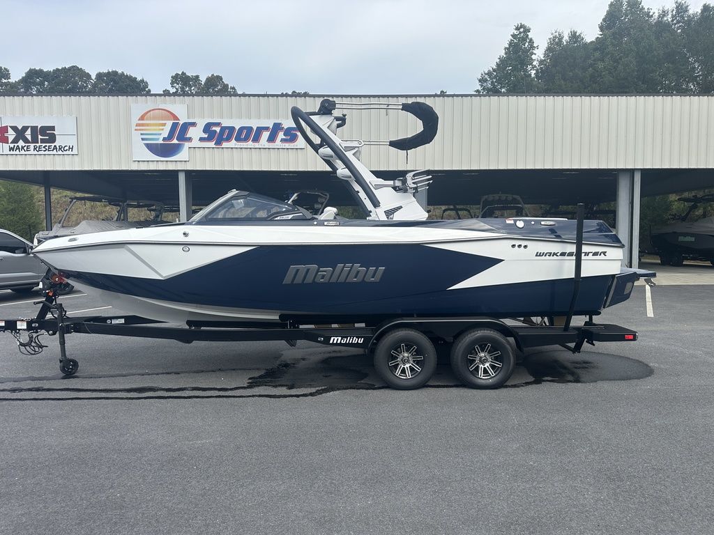 boat.Title