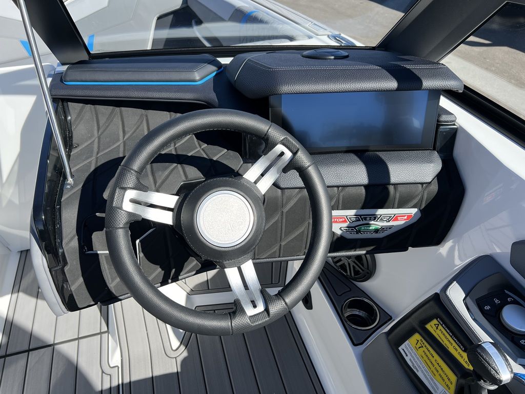 2025 Nautique Super Air Nautique GS24