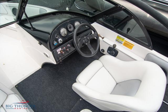 1998 Moomba Mobius