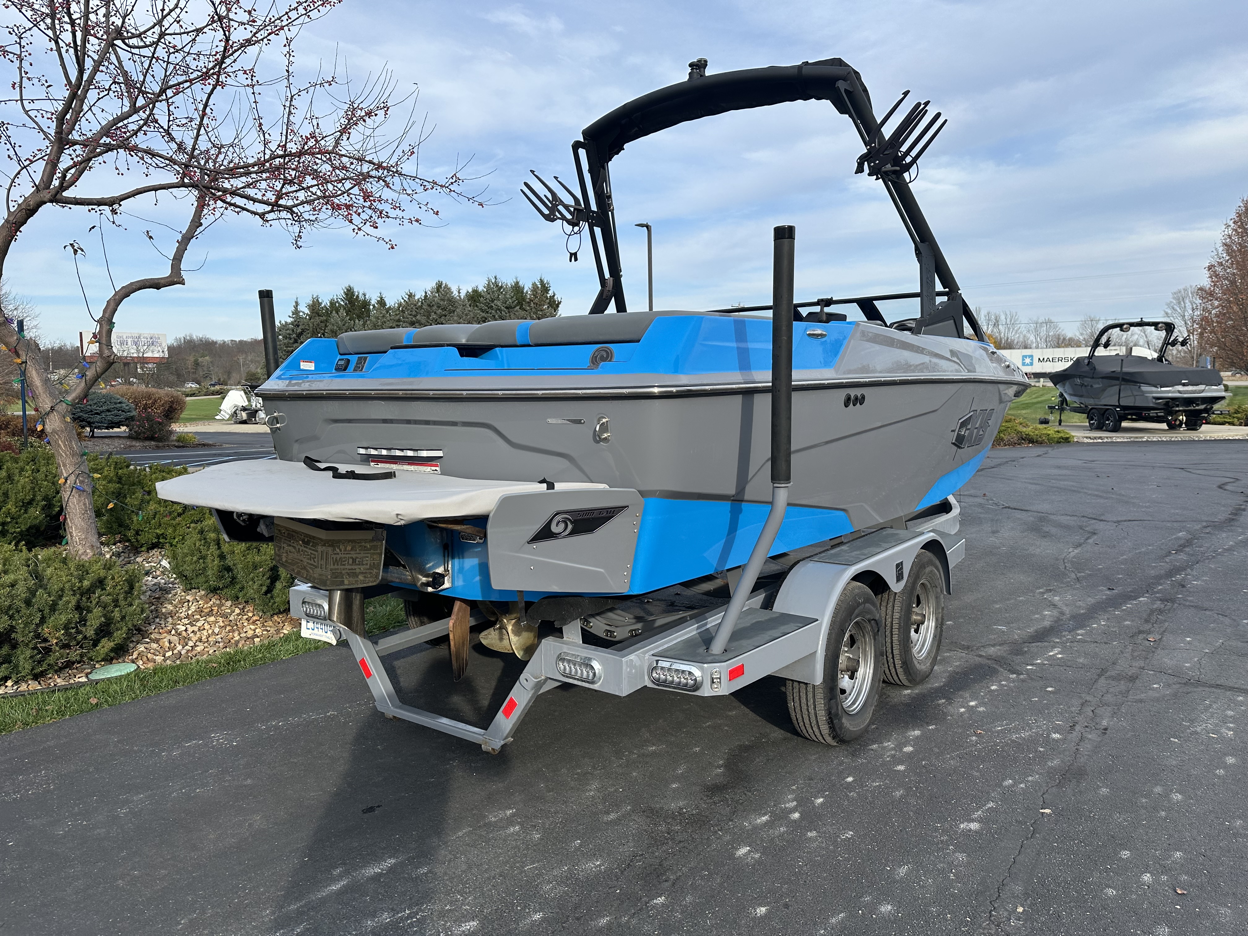 2020 Axis A20