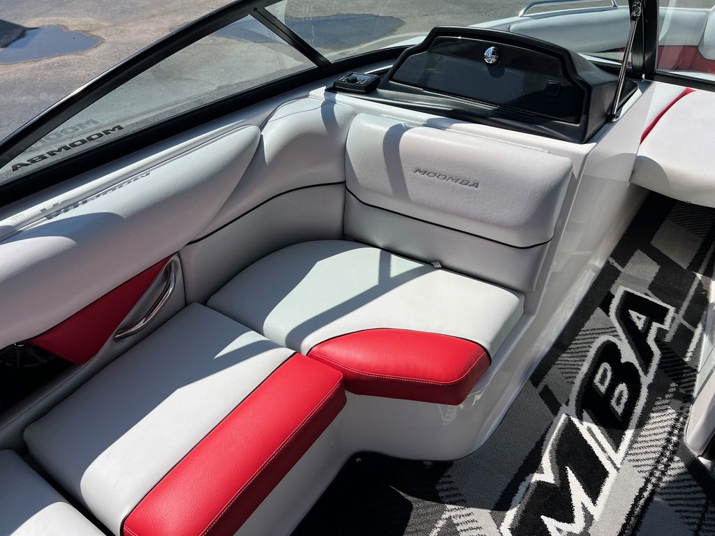 2013 MOOMBA Mojo 2.5 SALE PENDING SALE PENDING 
