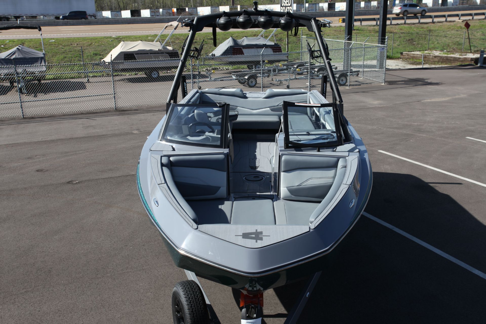  Axis T250