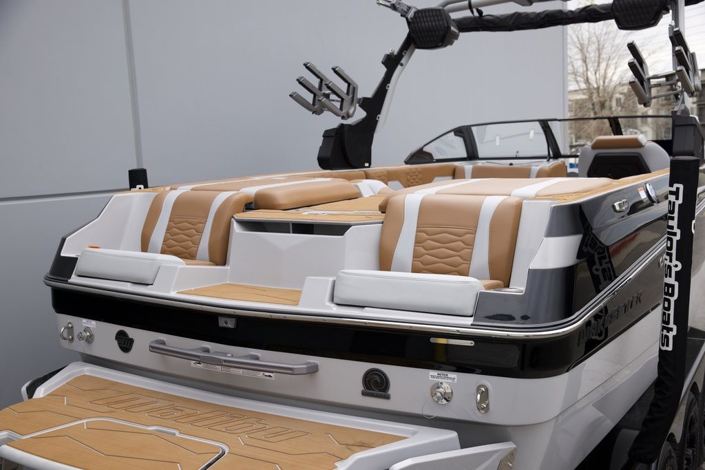 2025 Malibu Boats 24 MXZ
