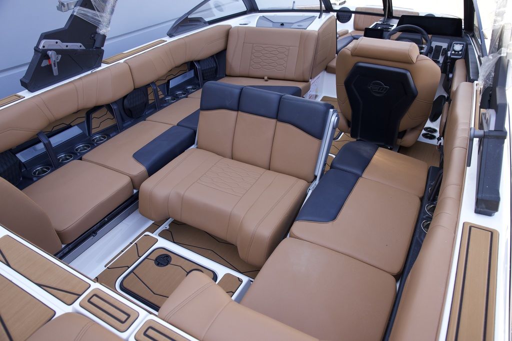 2025 Malibu Boats 23 MXZ
