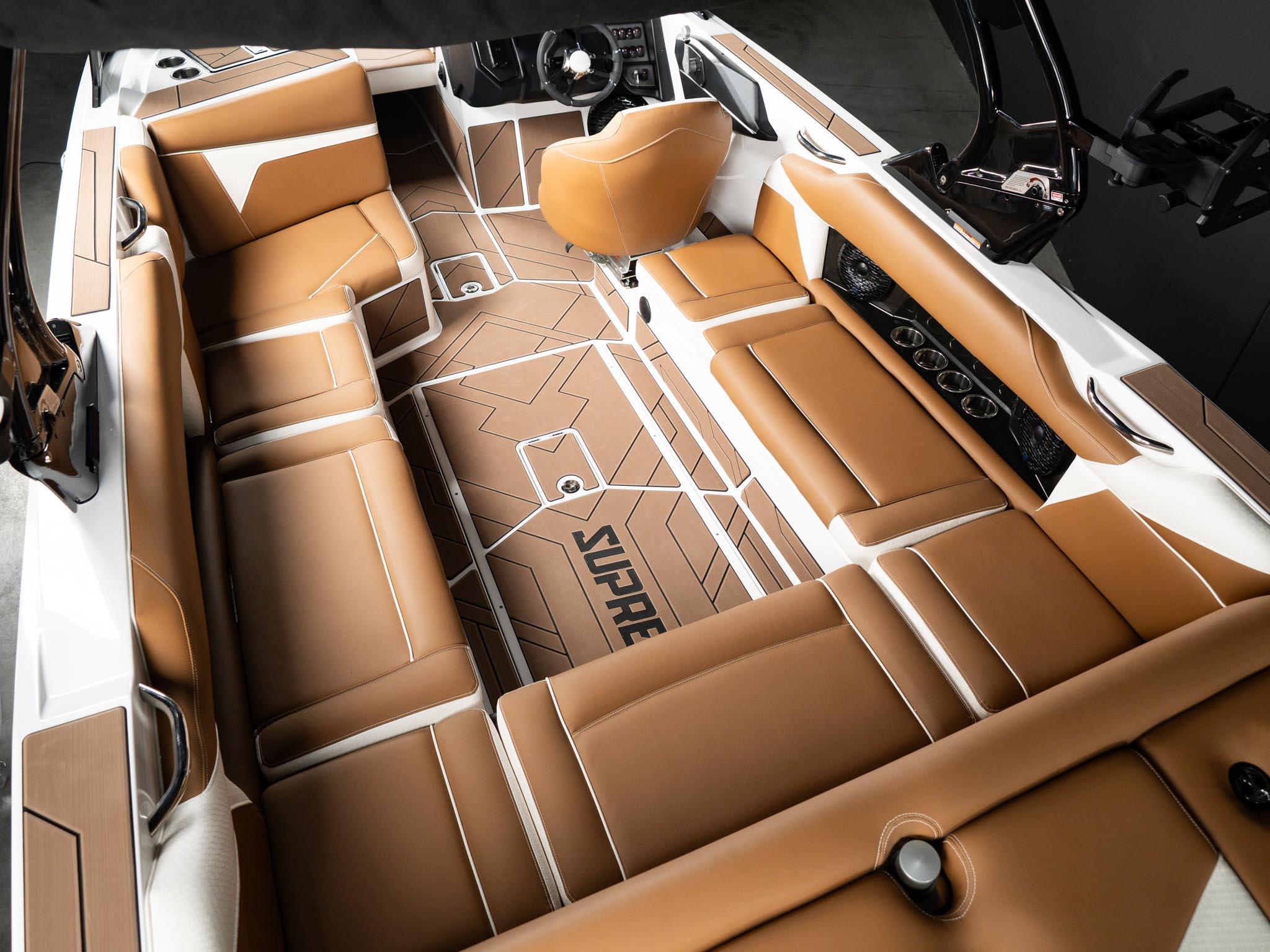 2025 Supreme S240 White Frost / Castano Brown Interior Icon
