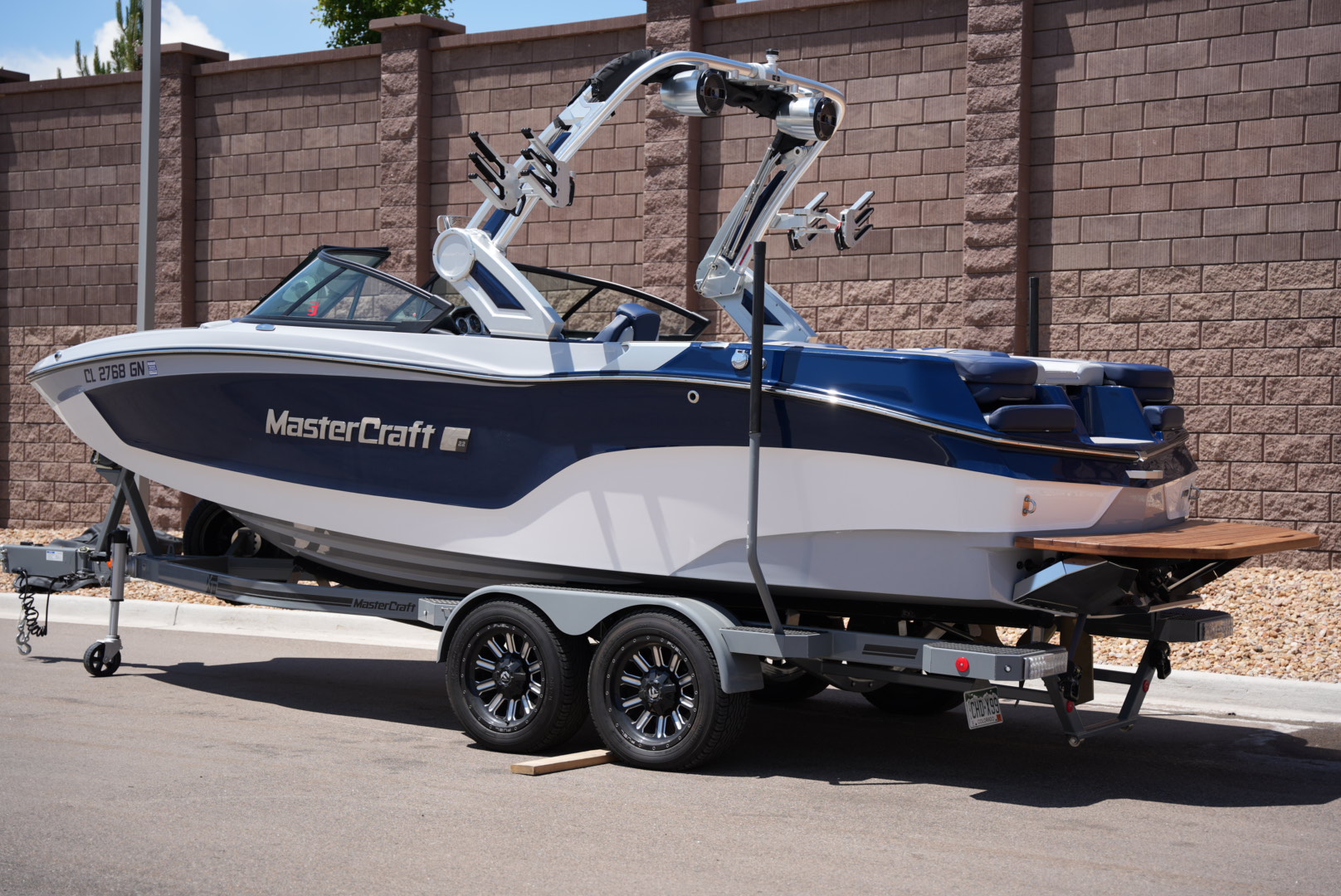 2022 MasterCraft XT22!  JUST ARRIVED - LOADED!  Upgraded 6.2L Ilmor!  JUST 44 Hours!