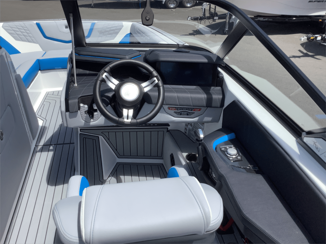 2024 Nautique G23