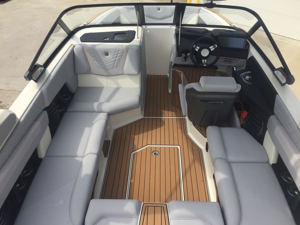 2024 Nautique Super Air Nautique G21